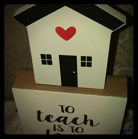 Desk or table decor - Picture 1 of 2